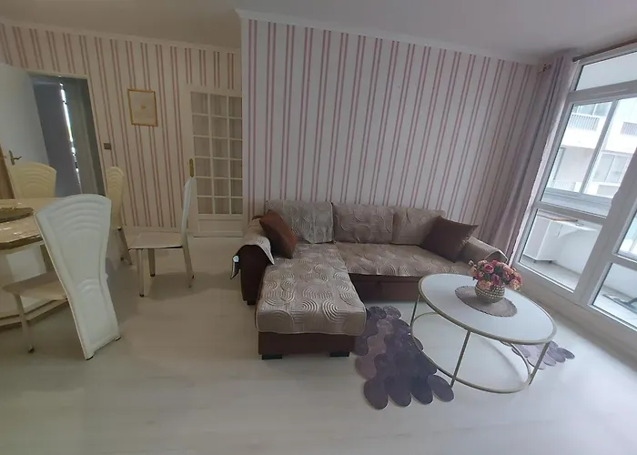 Logement Avec Parking A 11 Min De Paris Et 15 Min De La Defense Arena
