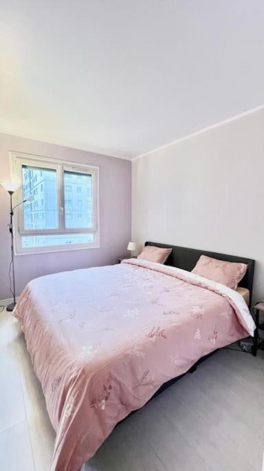 Apartment Avec Parking A 11 Min De Paris Et 15 Min De La Defense Arena *